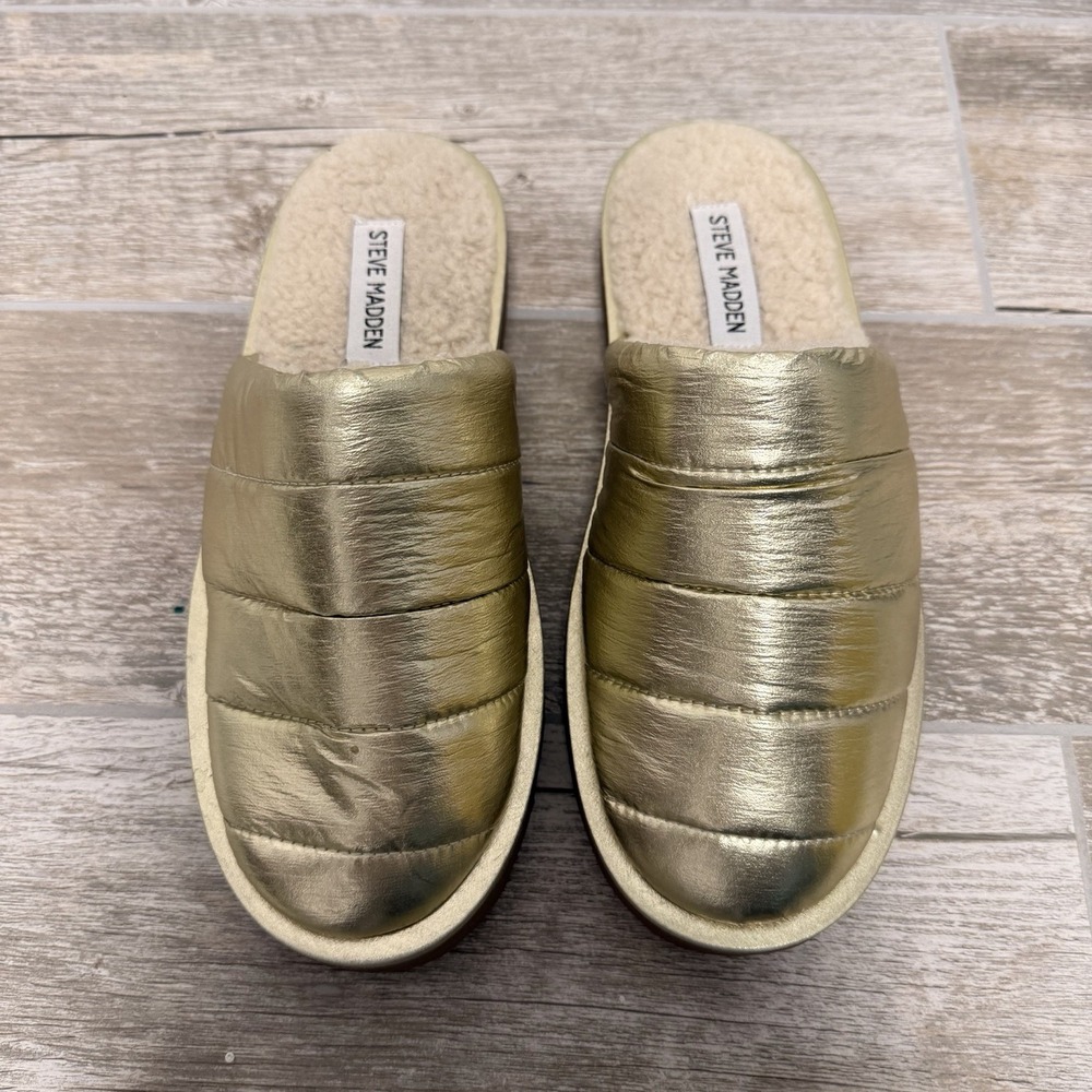 NWOB Steve Madden Women's Chex Gold Round Toe Quilted Puffer‎ For Mules Sz 8 - Picture 3 of 7